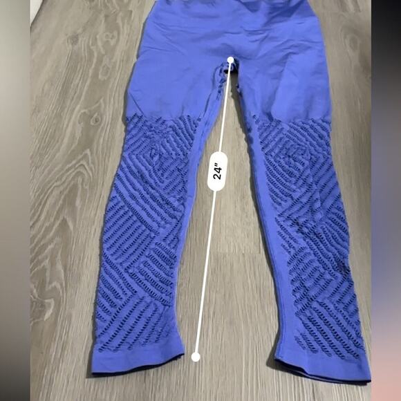 Victoria’s Secret Sport Blue Purple Mid Rise Cut Out Seamless Tight Leggings XLa - Picture 11 of 11
